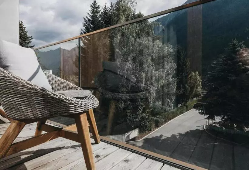 ホテル Vaya Sölden