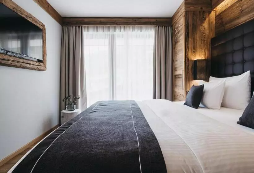 ホテル Vaya Sölden