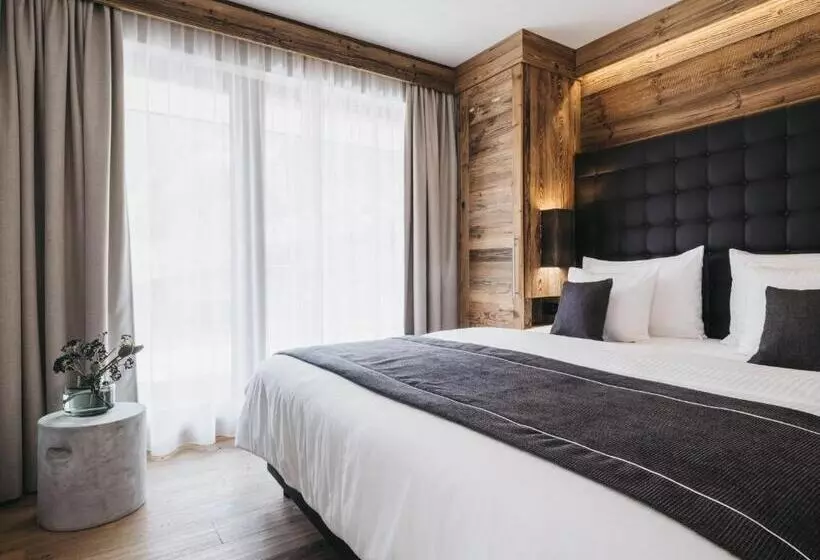 ホテル Vaya Sölden