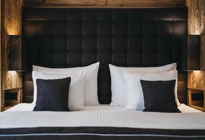 فندق Vaya Sölden