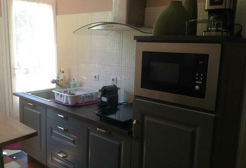 Pensjonat A L Ombre Du Cedre