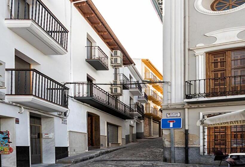 פנסיון Nuevo Monteftur