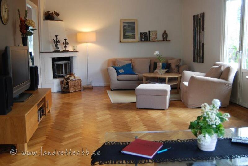 تختخواب و صبحانه Landvetter Bnb