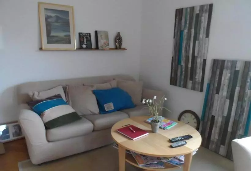 Aamiaismajoitus (B&B) Landvetter Bnb