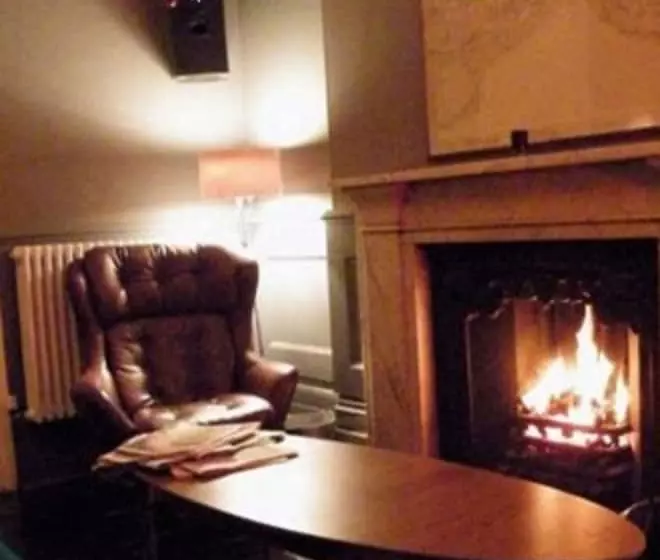 تختخواب و صبحانه The Townhouse