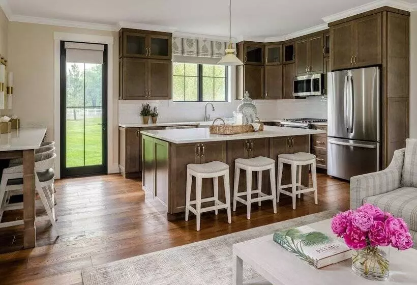 ベッドアンドブレックファースト The Oaks Waterfront