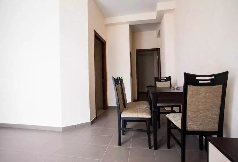 Black Sea Golden Bugaz Apartments