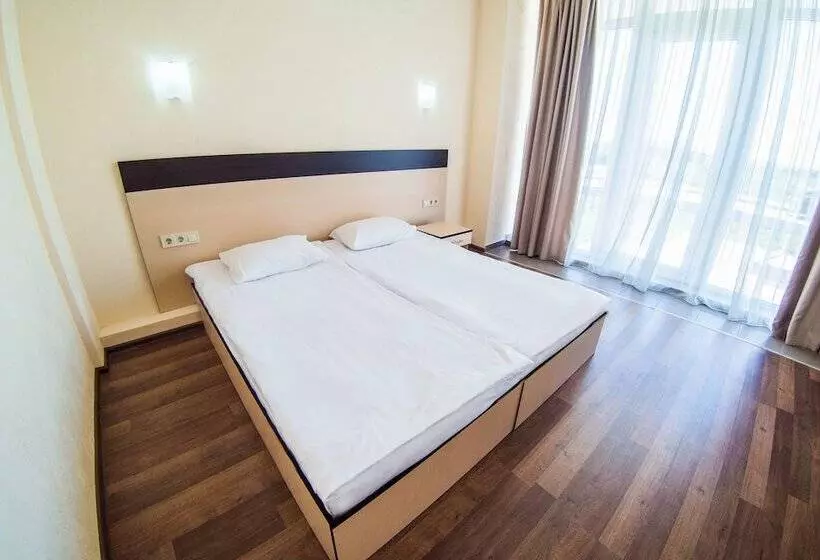Black Sea Golden Bugaz Apartments