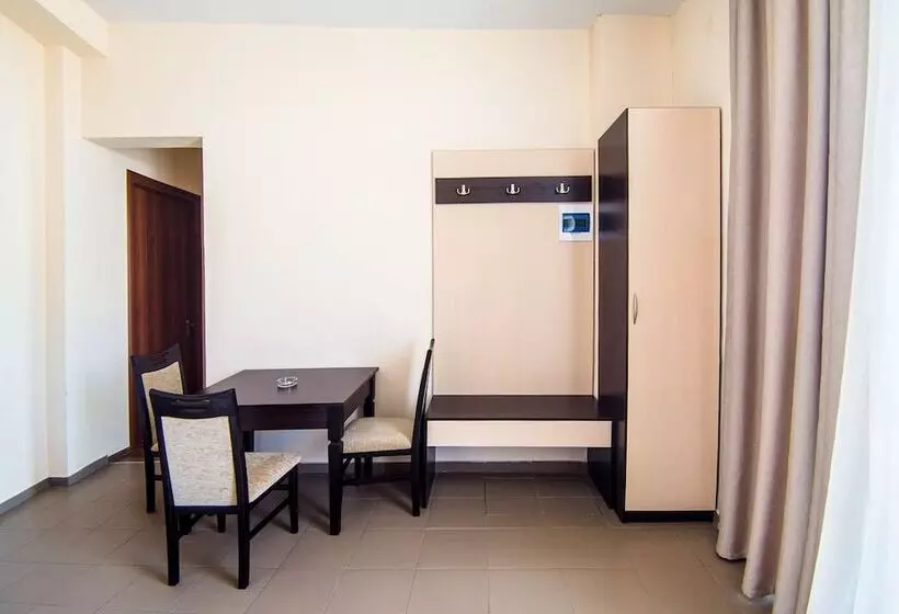 Black Sea Golden Bugaz Apartments