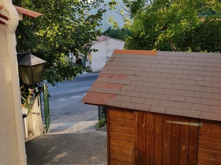 Отель Auberge Du Point Sublime