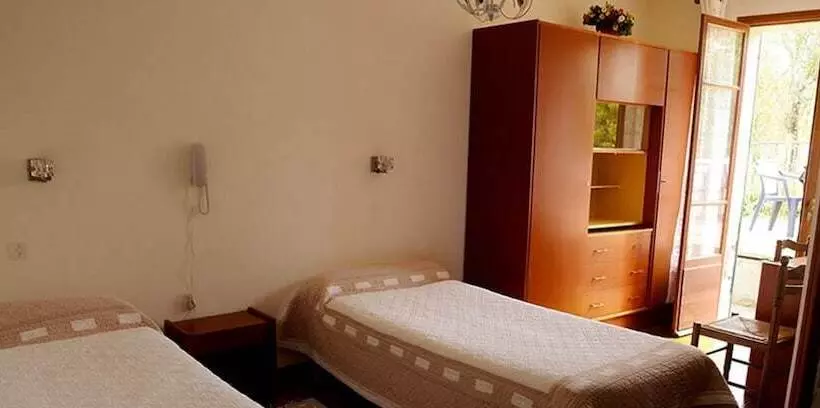 Hotelli Auberge Du Point Sublime