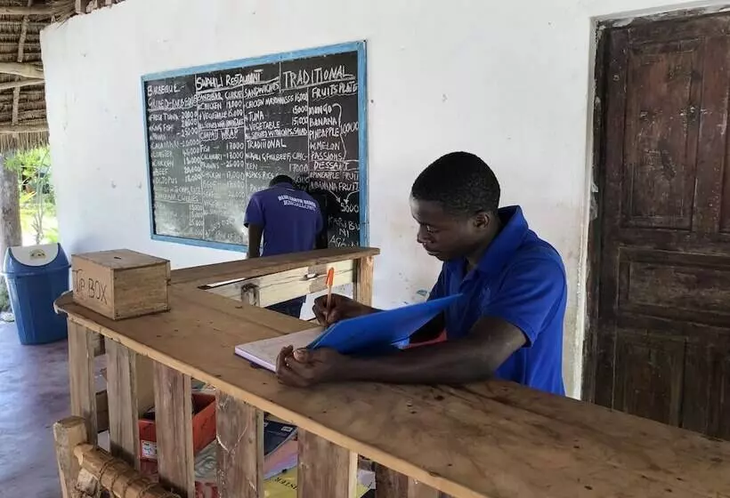 ホテル Blue Earth Beach Bungalow