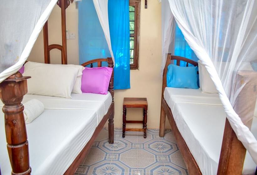 בית מלון כפרי Blue Earth Beach Bungalow