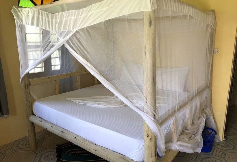 בית מלון כפרי Blue Earth Beach Bungalow