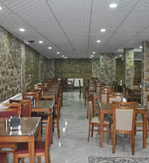 هتل Mevlana Palace