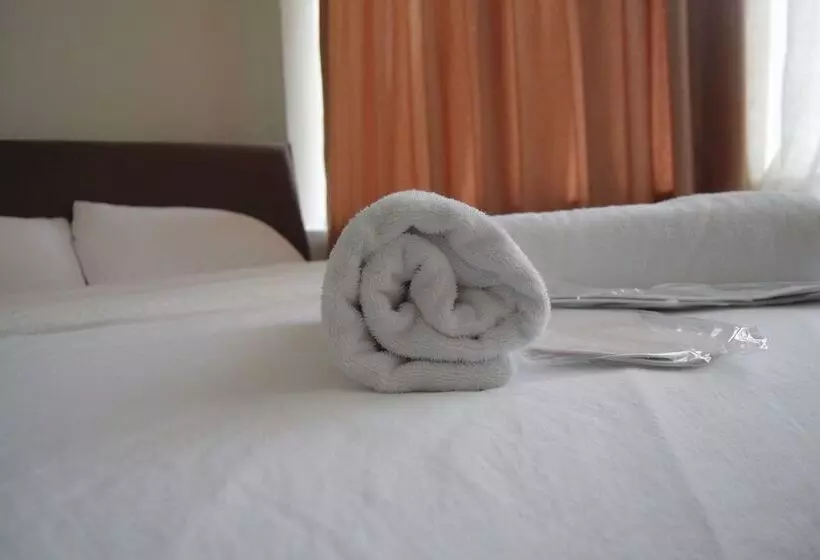ホテル Puffin Suites