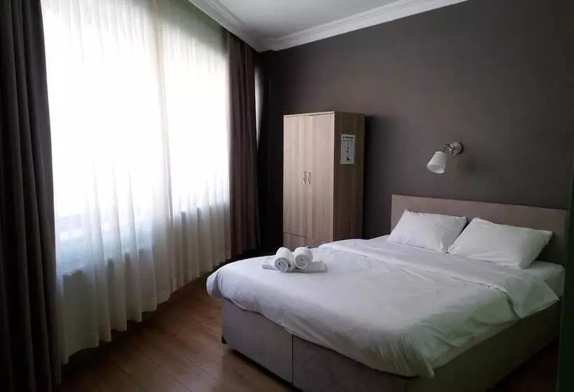 ホテル Puffin Suites