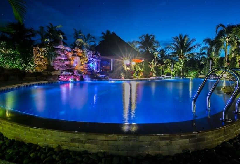 Отель Two Tiger Resort & Spa