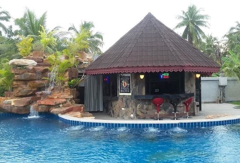 Отель Two Tiger Resort & Spa