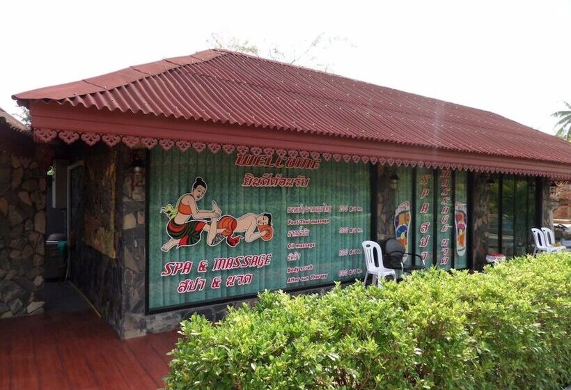 Отель Two Tiger Resort & Spa