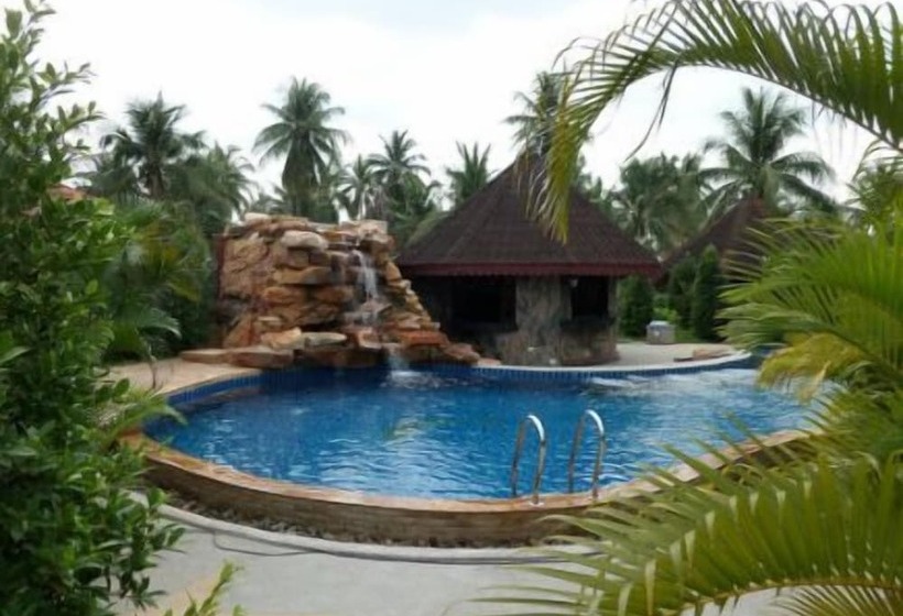 Отель Two Tiger Resort & Spa