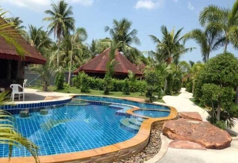 Отель Two Tiger Resort & Spa