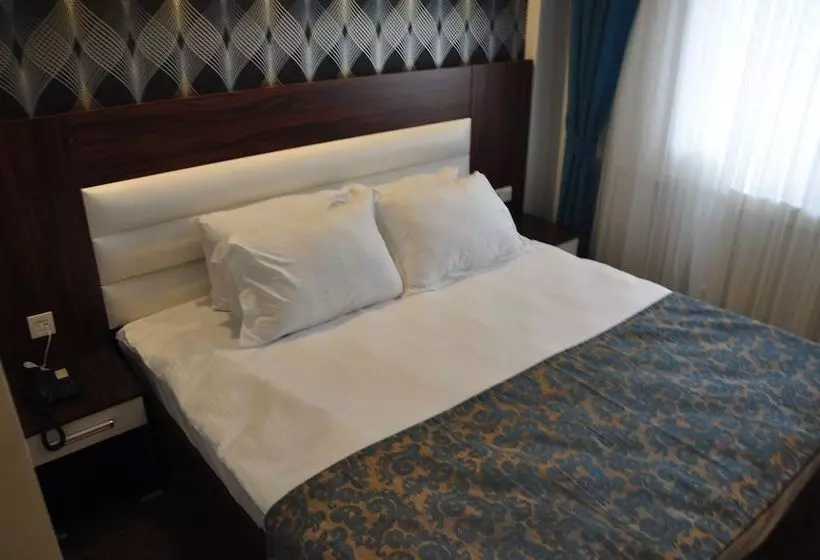 Madi Otel Izmir