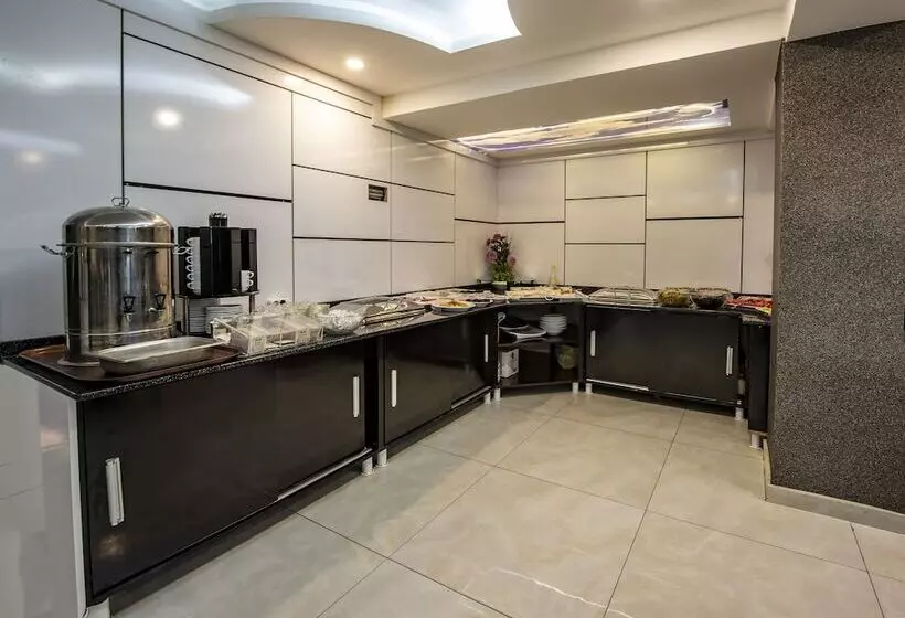 Madi Otel Izmir