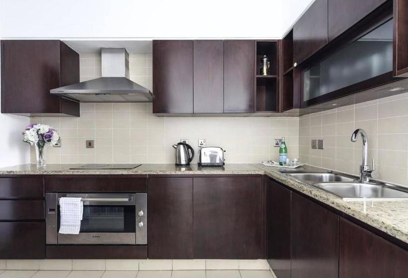 Frank Porter  Tiara Palm