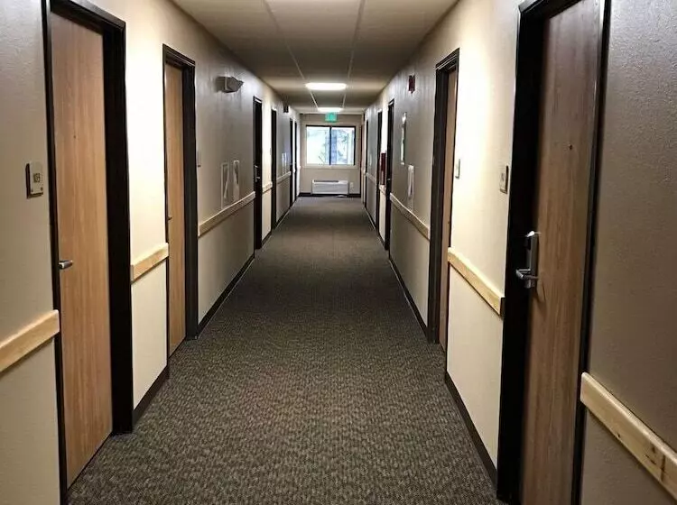 Woodside Dells Hotel & Suites