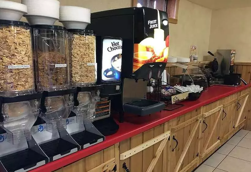 Woodside Dells Hotel & Suites
