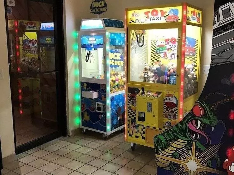 Woodside Dells Hotel & Suites