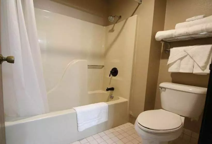 Woodside Dells Hotel & Suites