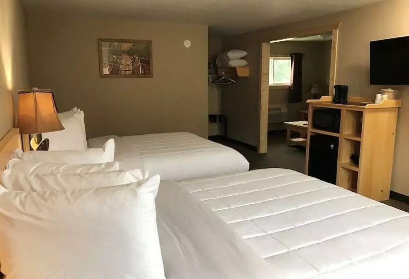 Woodside Dells Hotel & Suites