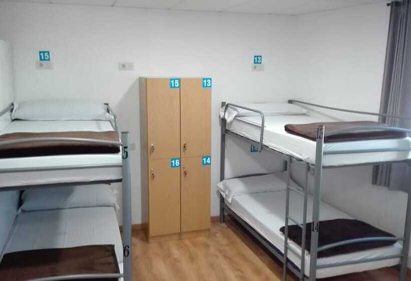 Albergue Boente Hostel