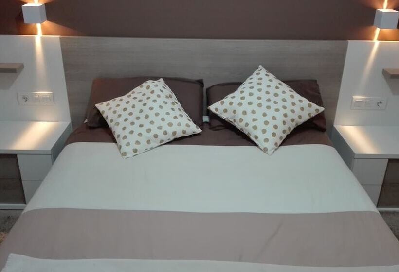 Albergue Boente Hostel