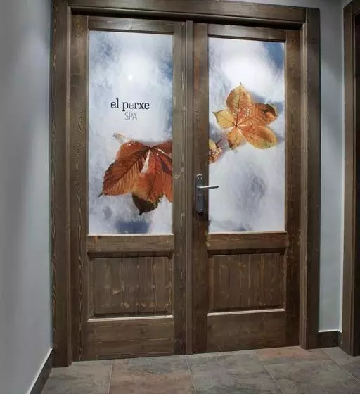هاستل Hostal Piteus