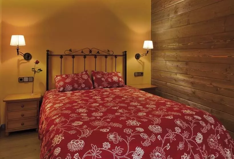 هاستل Hostal Piteus