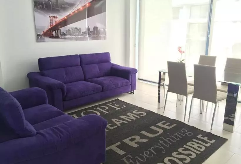 Aqua Luxury Suites Los Cristianos