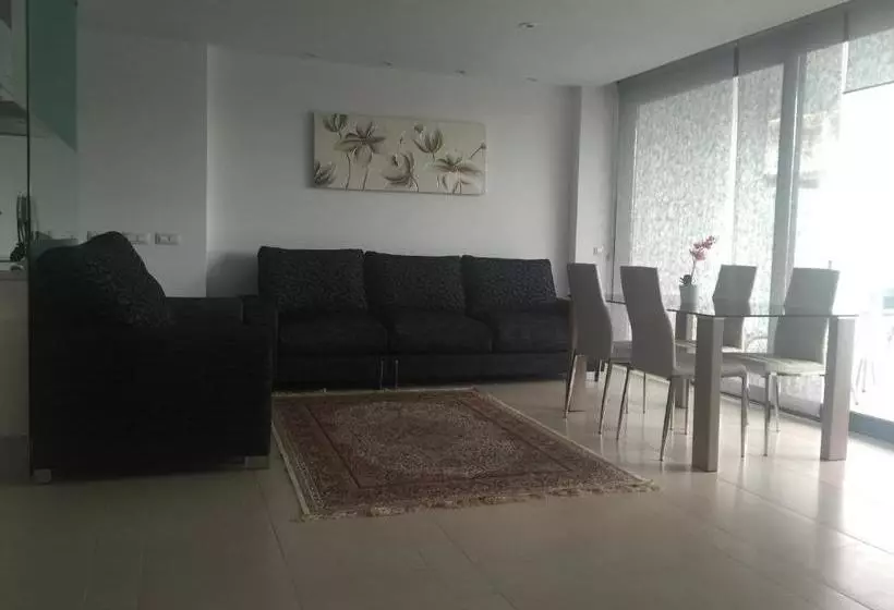 Aqua Luxury Suites Los Cristianos
