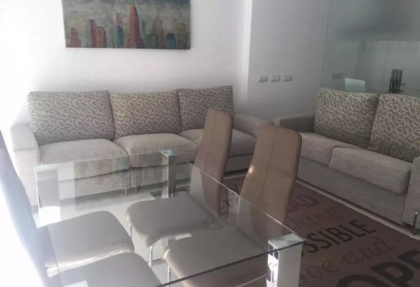 Aqua Luxury Suites Los Cristianos