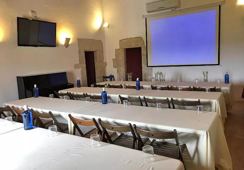 Ariqus Rural Cottages