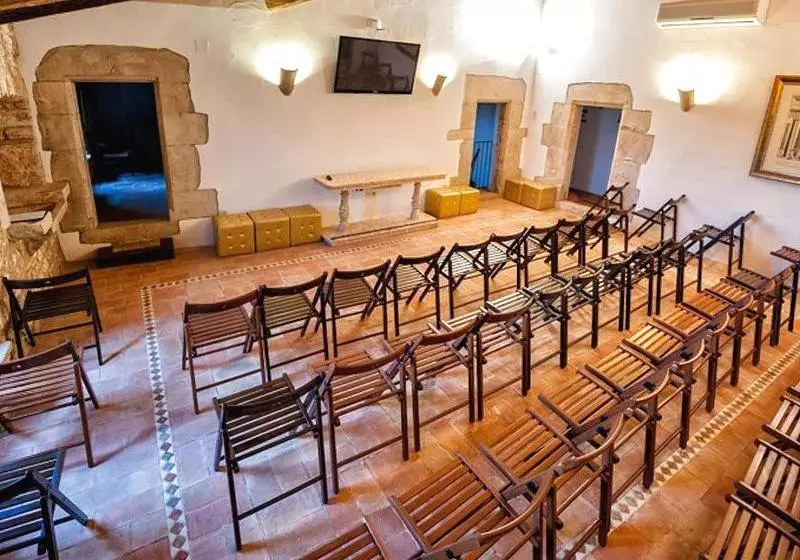 Ariqus Rural Cottages