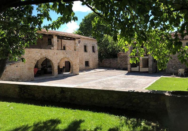 Ariqus Rural Cottages