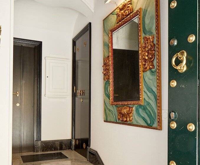 تختخواب و صبحانه Triana House