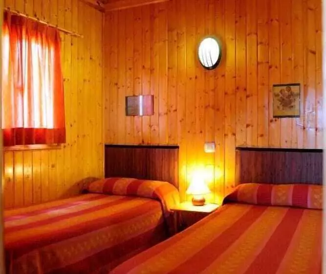 Cabañas De San Bartolome