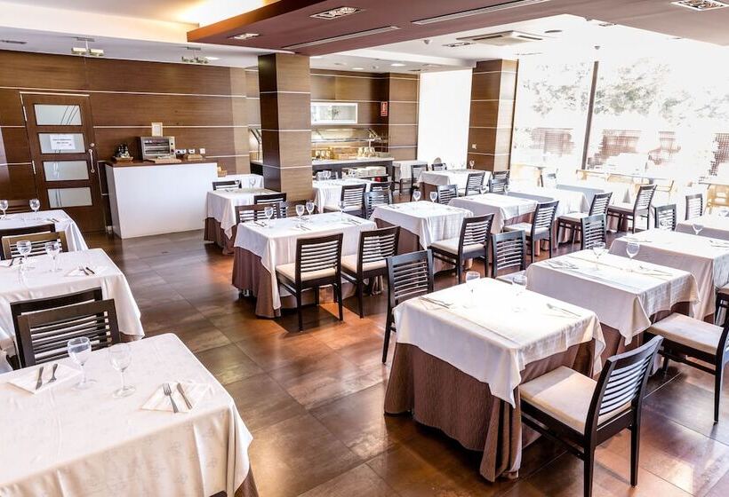 Hospedium Hotel Los Periquitos