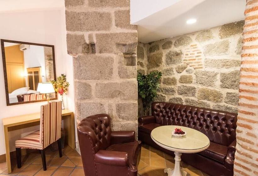 فندق فئة نجمة واحدة Antika Snoga