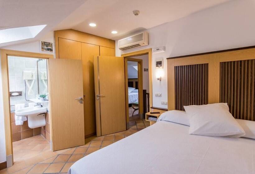 فندق فئة نجمة واحدة Antika Snoga