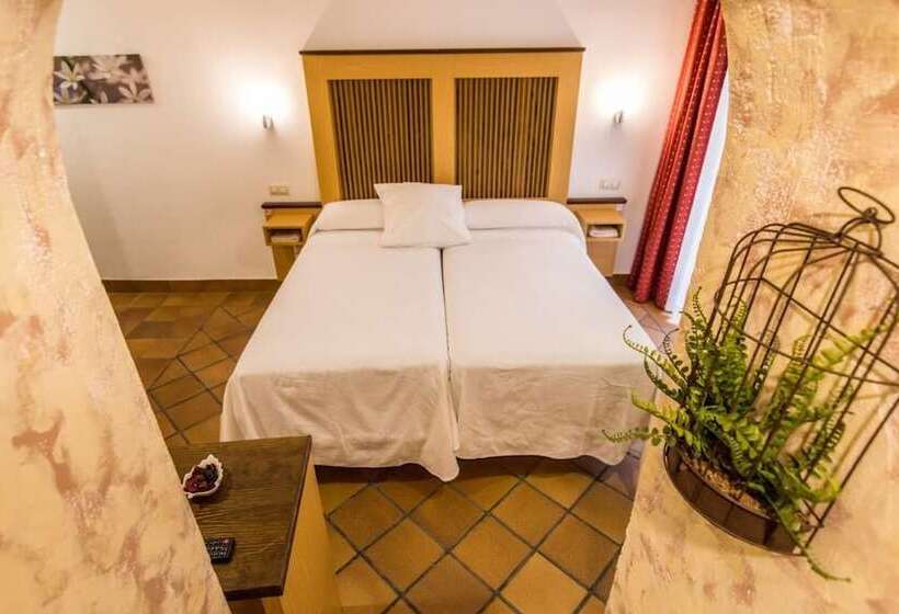 فندق فئة نجمة واحدة Antika Snoga